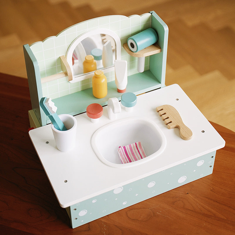 Wooden Pretend Play Washing And Dressing Table Toy