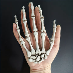 2pcs Halloween Skull Hand Claw Ornament