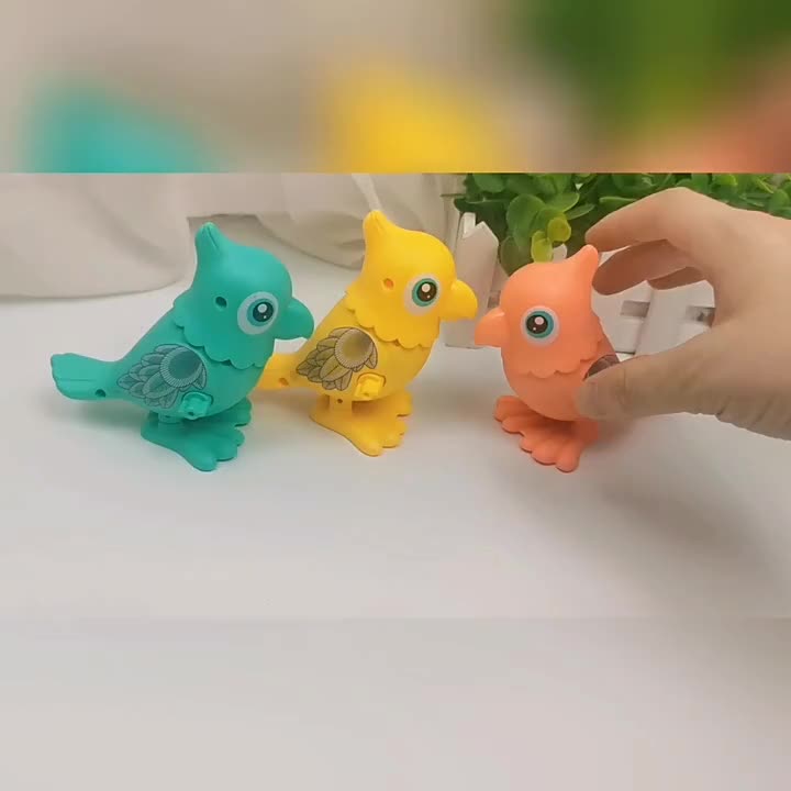 Jumping Parrot Educational Toy Chain Clockwork Small Animal