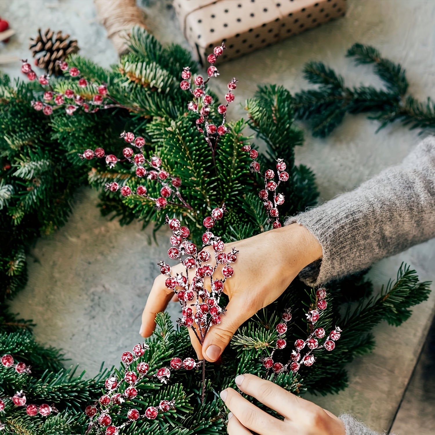 8pcs Red Artificial Berry Picks for Christmas Tree Wreath Garland Decor