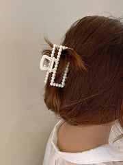 2pcs Large Faux Pearl Hair Claw Clips Elegant Hair Accessories
