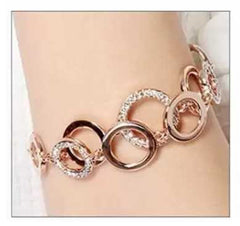 Women's Circle Shaped Zirconia Bracelet In Rose Gold