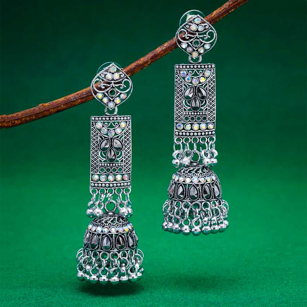 Women's Silver Plated Oxidised Pearl Tasseled Jhumka Earring