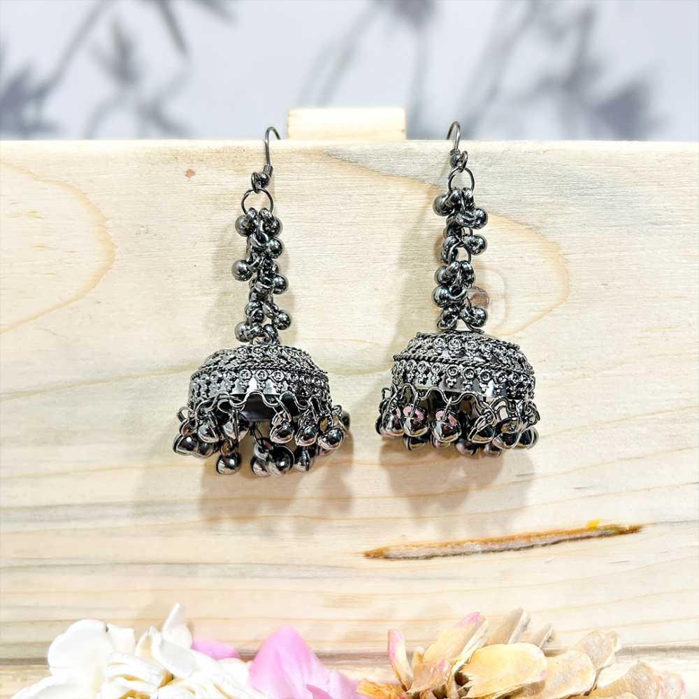 Women's Silver Plated Oxidised Beaded Jhumka Earring With Fish Hook
