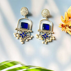 Women's Silver Plated Oxidised Monalisa Stone Pearl Tasseled Earring