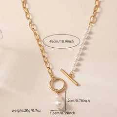 Vintage Inspired Elegant Faux Pearl Pendant Necklace with Golden Clavicle Chain