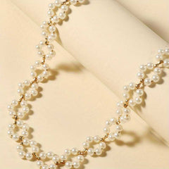 Faux Pearl Beaded Clavicle Chain Hollow Flower Necklace.