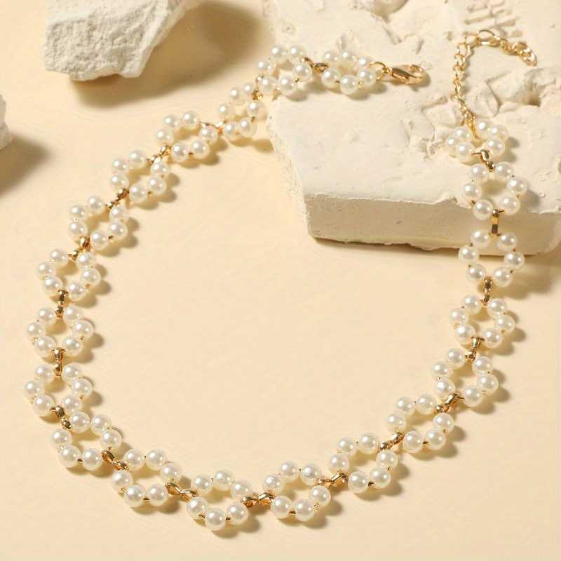 Faux Pearl Beaded Clavicle Chain Hollow Flower Necklace.