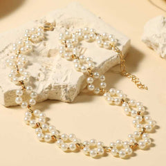 Faux Pearl Beaded Clavicle Chain Hollow Flower Necklace.
