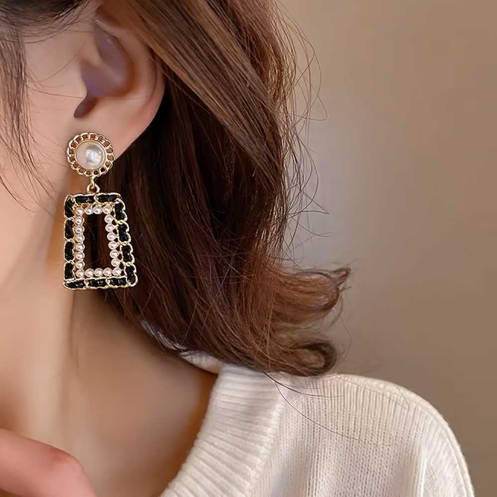Hollow Geometric Shape Faux Pearl Dangle Earrings Elegant Simple Style