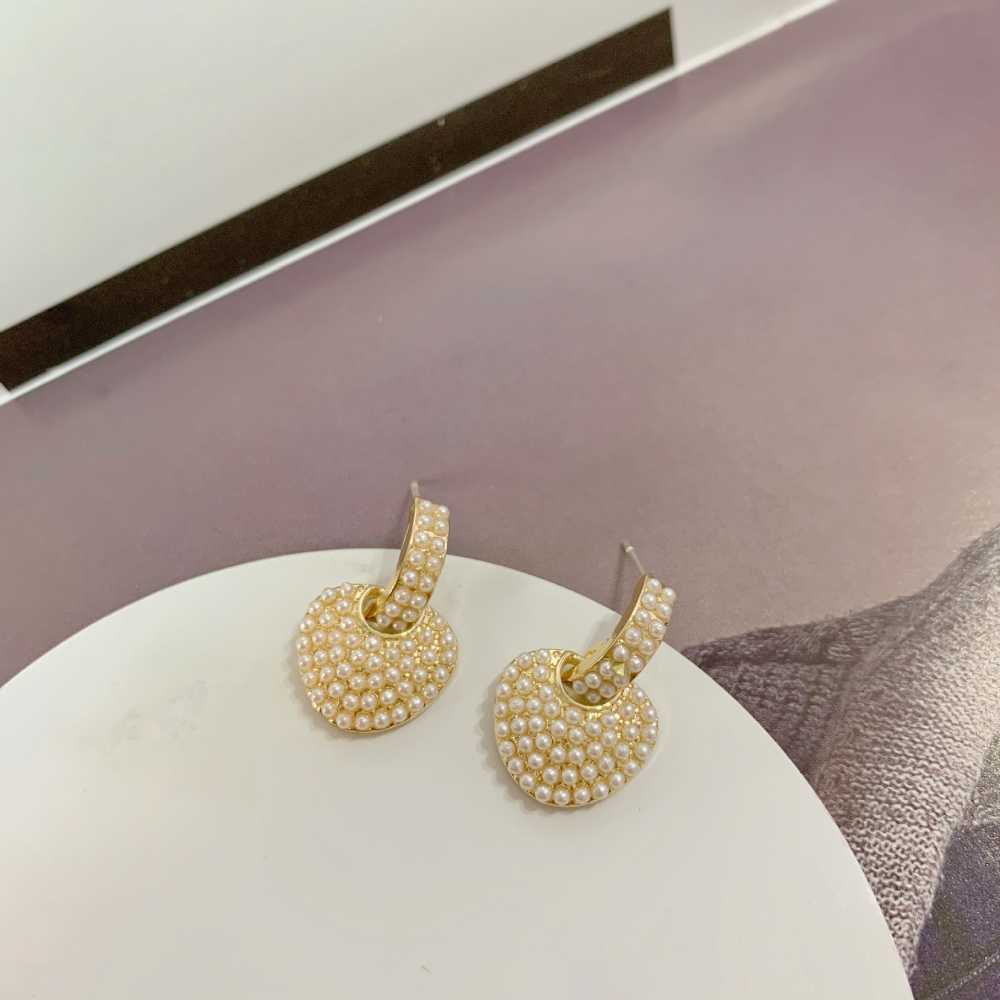 Exquisite Heart Shaped Dangle Earrings Romantic Valentine's Day Gift.