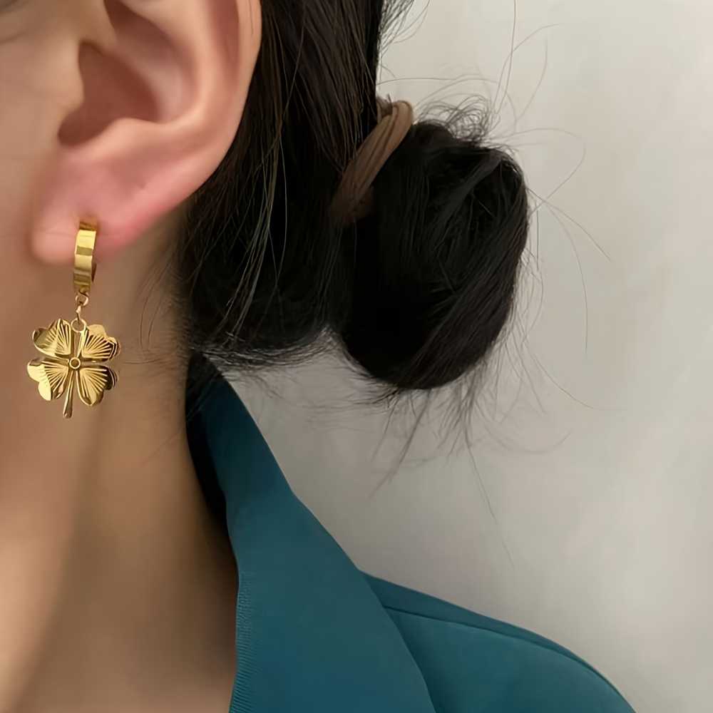 Luxury Clover Jewelry Set for Women Golden Plated Necklace & Earrings
