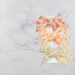 The 3 Pcs Exquisite Floral Pattern Elegant Bow Hair Clips For Women