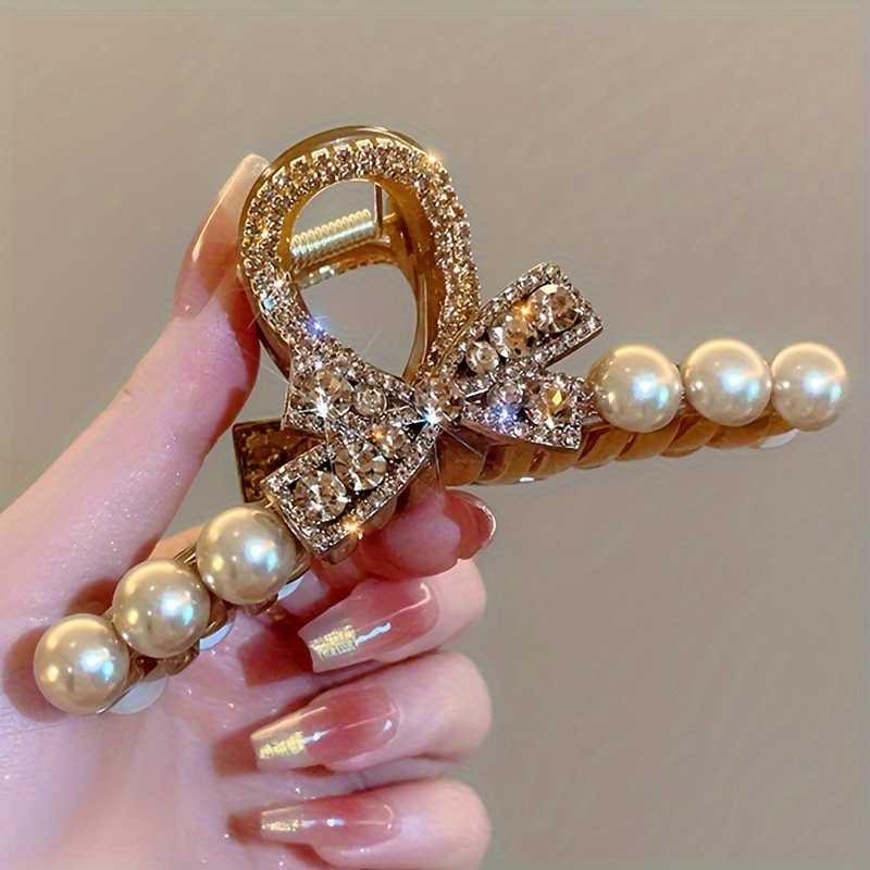 Large Pearl Hair Claw Clip Elegant Vintage Style for Thick Long Hair Women