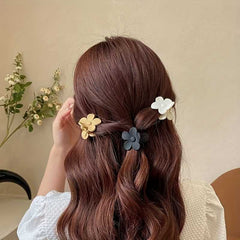 10 PCS Mini Flower Hair Clips Sweet Claw Clips for Braids & Styling
