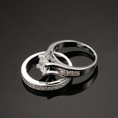Women's Silver Plated Princess Cut Ring With Cubic Zirconia