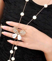 Women's Dual Tone Design Pearl Butterfly Pendant Chain