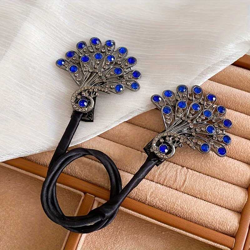 Vintage Rhinestone Decorative Hair Clip Designed As A Twist Hair Bun For Women