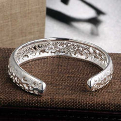 Women's Silver Plated Trellis Design Open Style Bracelet