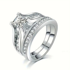 Women's Silver Plated Princess Cut Ring With Cubic Zirconia