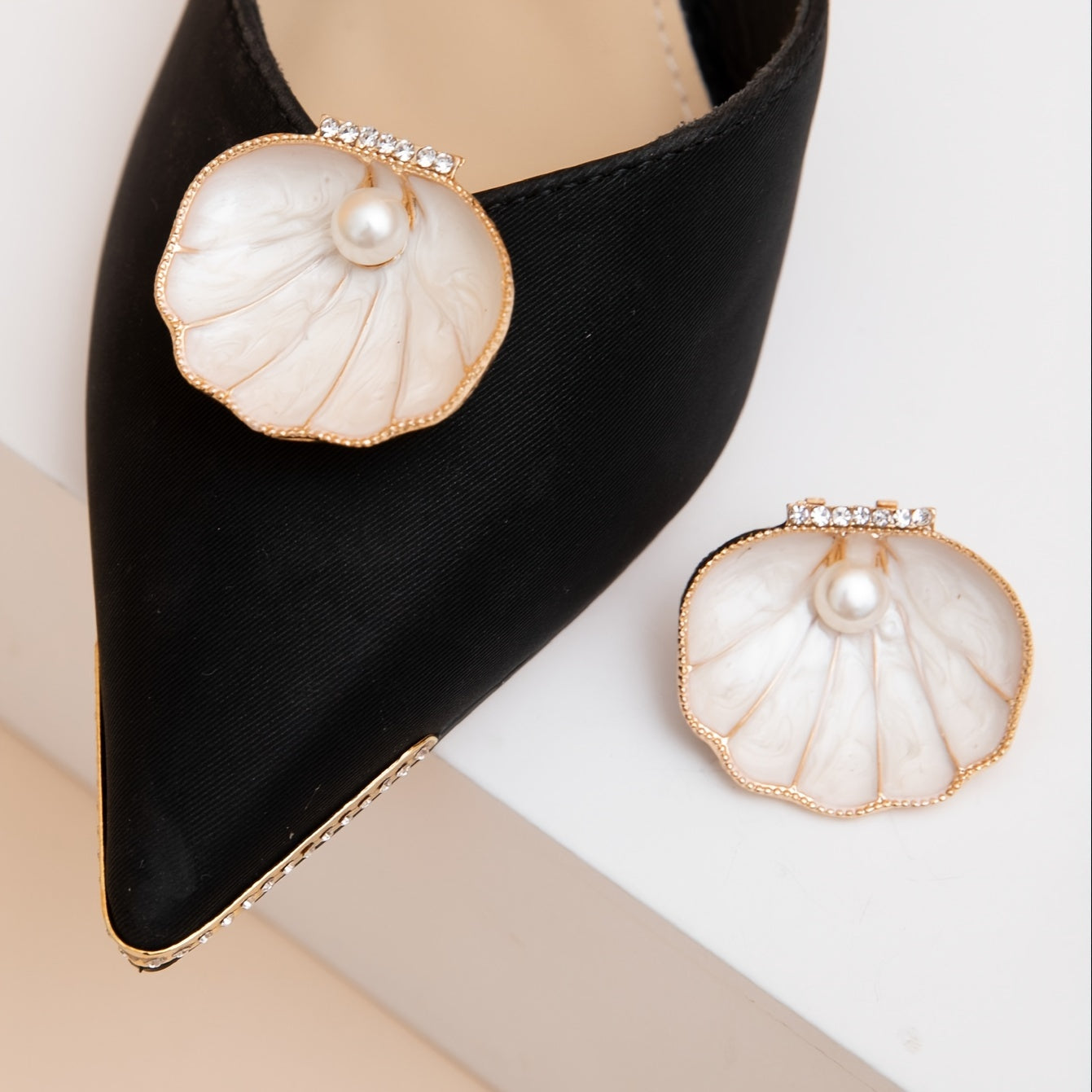 2pcs Shell Shoe Buckles For Wedding High Heels