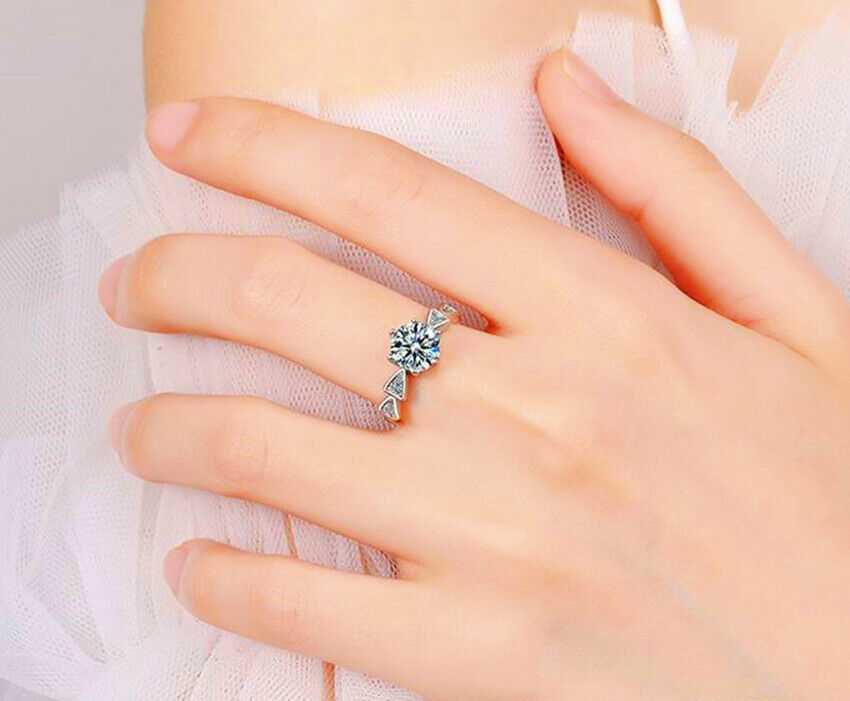 Women's Round Zirconia Adjustable Silver Plated Open Ring