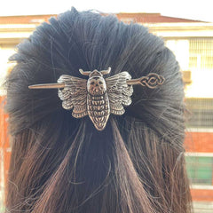Exquisite Vintage Inspired Crescent Hair Clip With A Boho Chic Style For Women