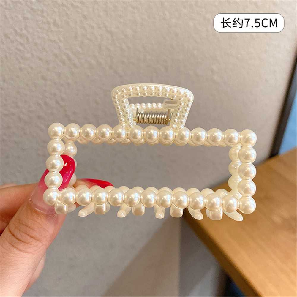 2pcs Large Faux Pearl Hair Claw Clips Elegant Hair Accessories