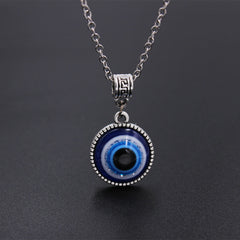 Unisex Silver Plated Chain Necklace With Vintage Blue Eye Round Pendant