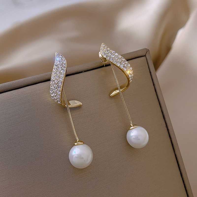 Women's Pearl Tassel Drop Earrings Studded With Rhinestones