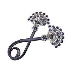 Vintage Rhinestone Decorative Hair Clip Designed As A Twist Hair Bun For Women