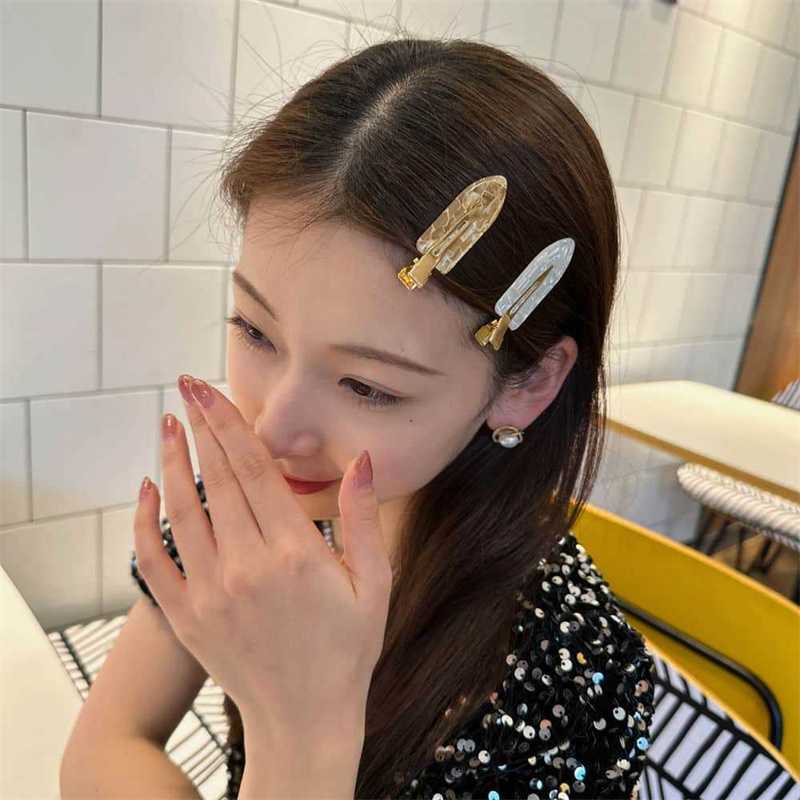 4pcs Simple Mixed Color Side Hair Clips Elegant Ladies Headwear