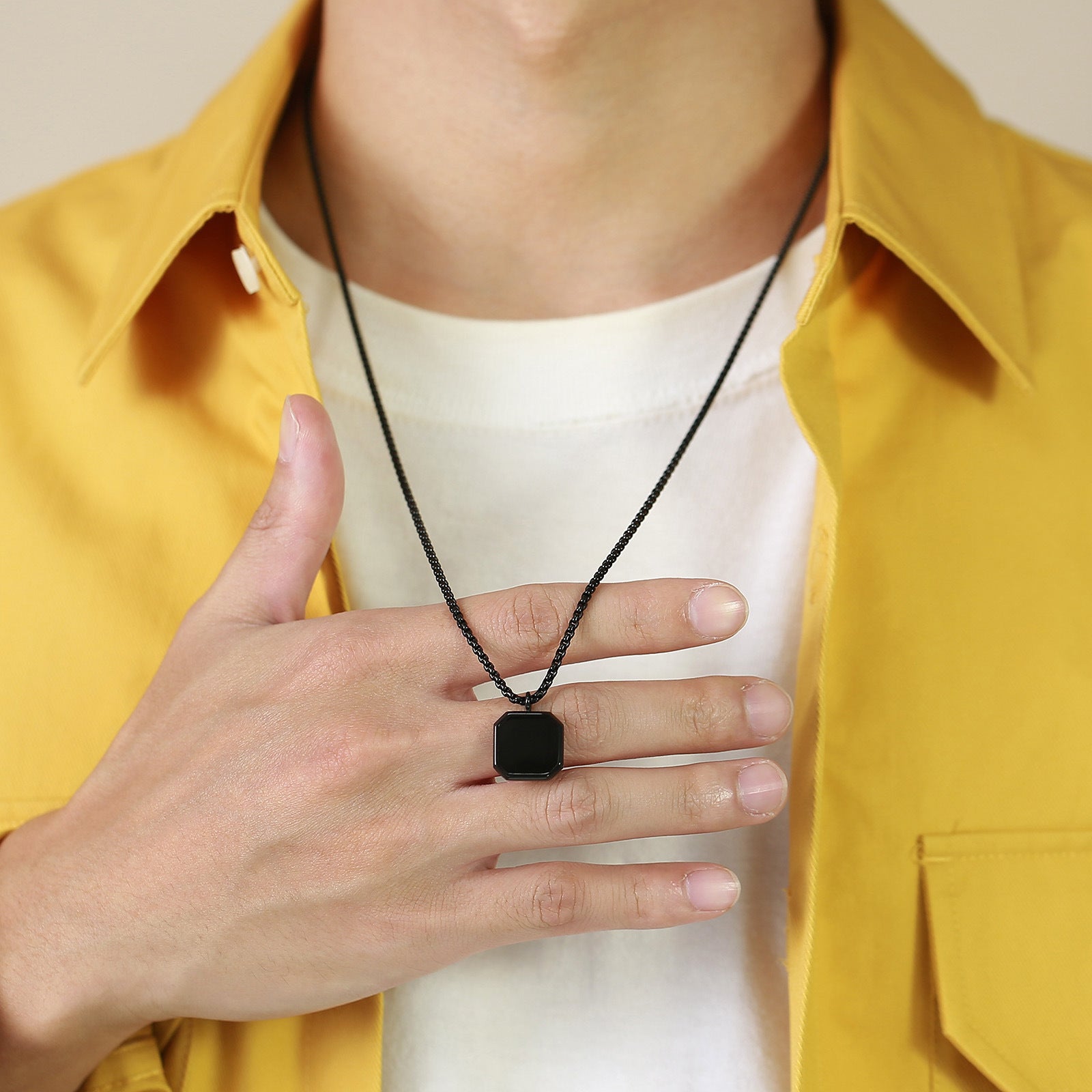 Men's Gold Plated Emerald Cut Onyx Pendant With Rope Chain