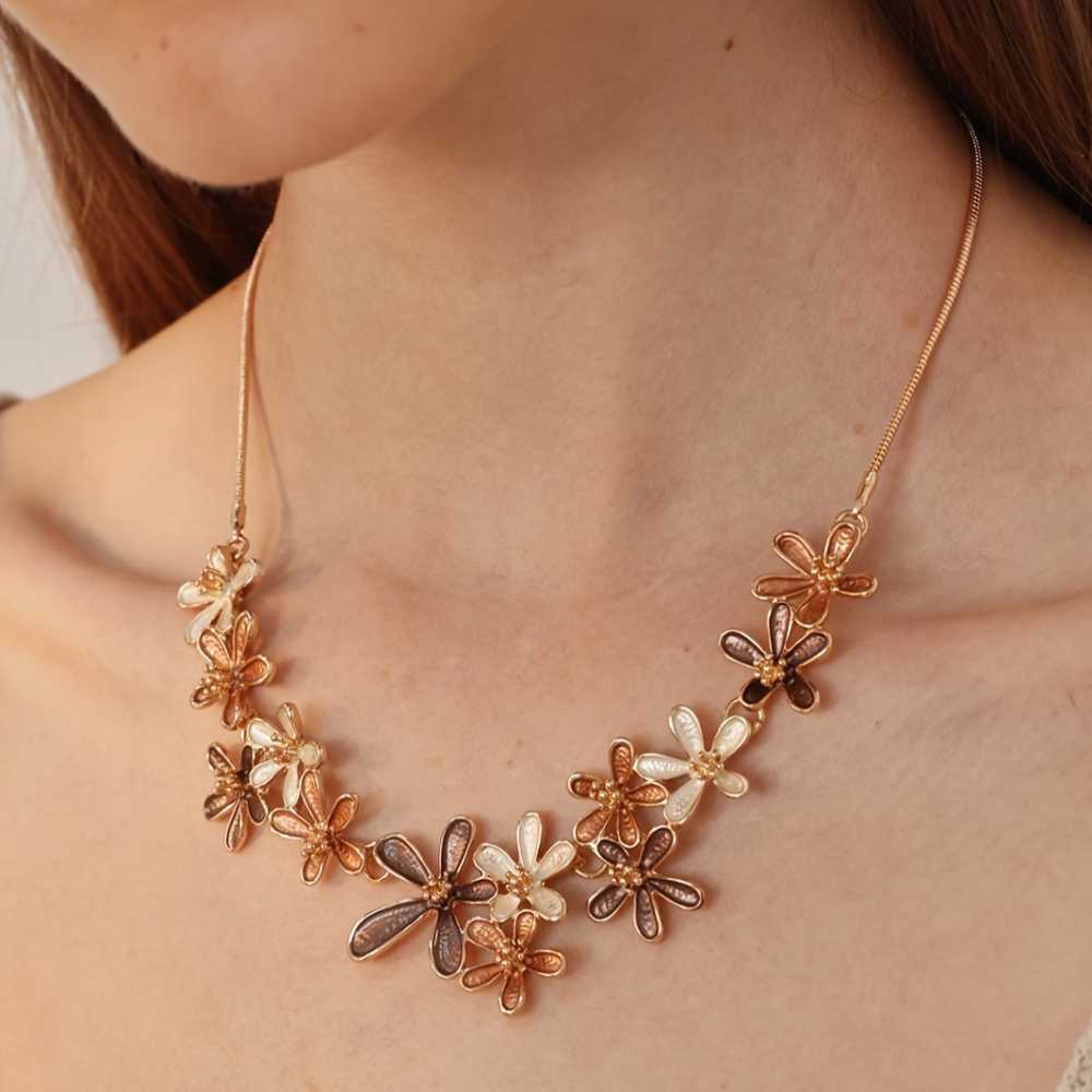 Chic French Vintage Inspired Enamel Floral Jewelry Set for Women