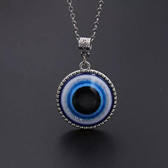 Unisex Silver Plated Chain Necklace With Vintage Blue Eye Round Pendant
