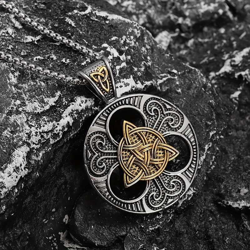 Men's Silver Plated Classic Knot Pendant Necklace with Lobster Clasp