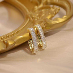 Women's Gold Plated Round Stud Casual Earring With Zirconia